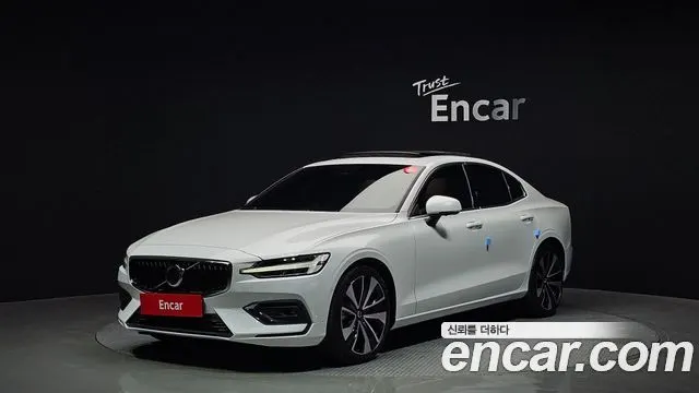 VOLVO S60 — из Кореи под ключ