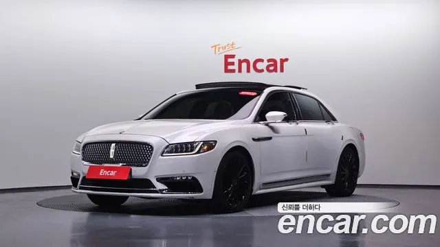 LINCOLN CONTINENTAL 1 2017
