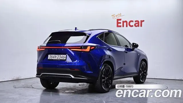LEXUS NX450H+ — из Кореи под ключ