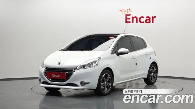 PEUGEOT 208 — из Кореи под ключ