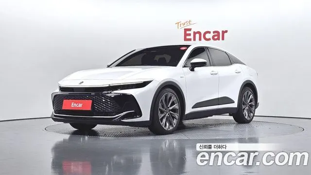 TOYOTA CROWN CROSSOVER 2024