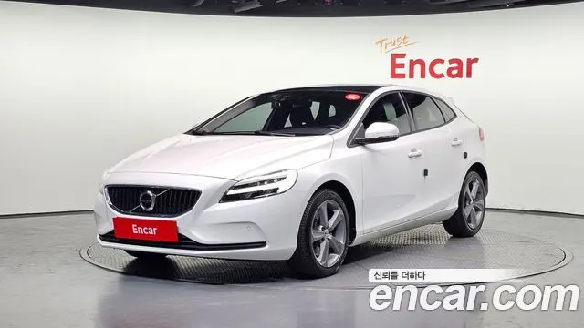 VOLVO V40 — из Кореи под ключ