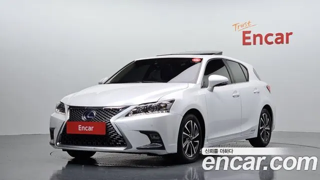 LEXUS CT200H — из Кореи под ключ