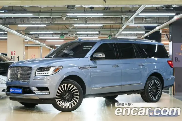 LINCOLN NAVIGATOR — из Кореи под ключ