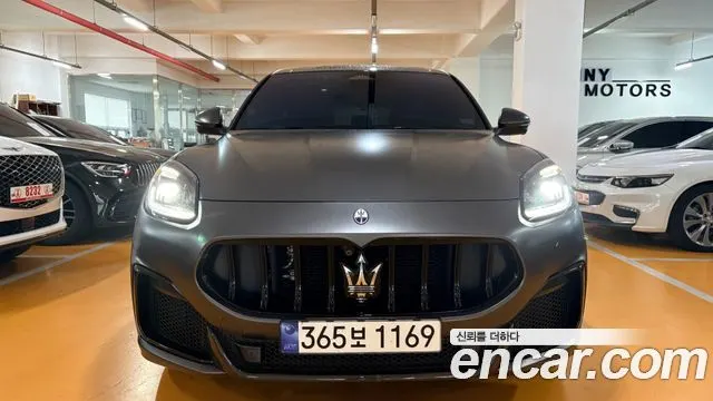 MASERATI GRECALE — из Кореи под ключ