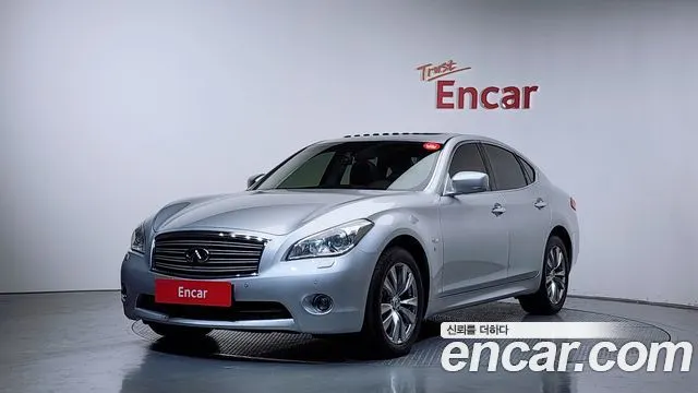 INFINITI Q70 — из Кореи под ключ