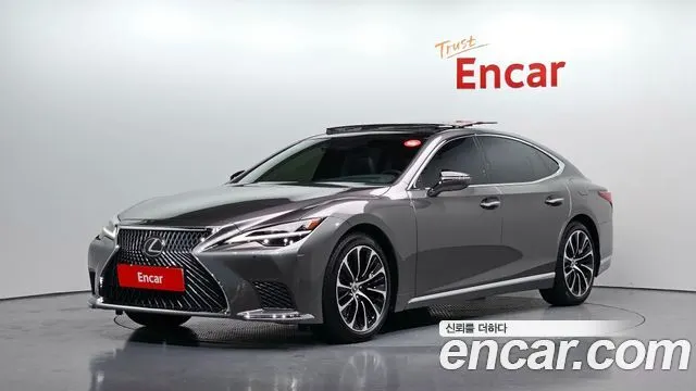 LEXUS LS500 — из Кореи под ключ