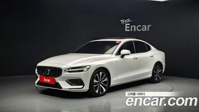 VOLVO S60 — из Кореи под ключ