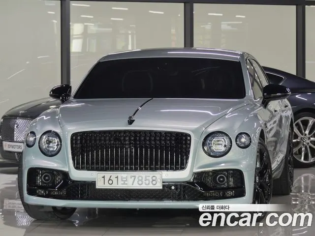 BENTLEY FLYING SPUR — из Кореи под ключ
