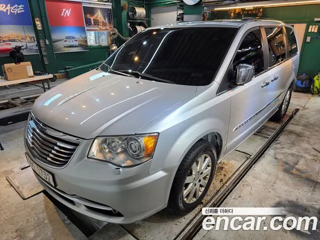 CHRYSLER GRAND VOYAGER — из Кореи под ключ