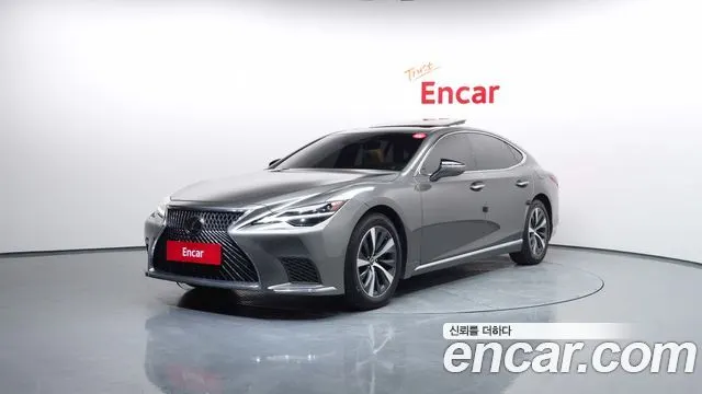 LEXUS LS500 — из Кореи под ключ