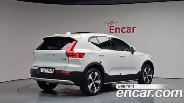 VOLVO XC40 — из Кореи под ключ