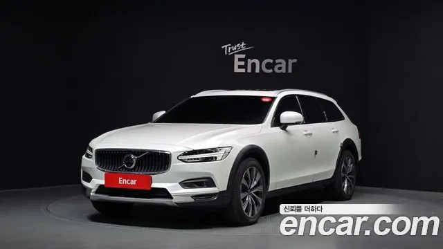 VOLVO V90 CROSS COUNTRY — из Кореи под ключ