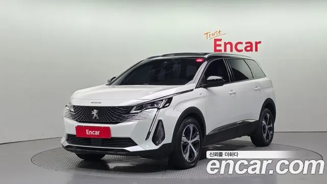PEUGEOT 5008 2022
