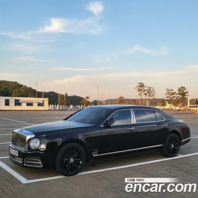 BENTLEY MULSANNE — из Кореи под ключ