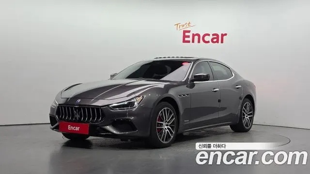 MASERATI GHIBLI — из Кореи под ключ