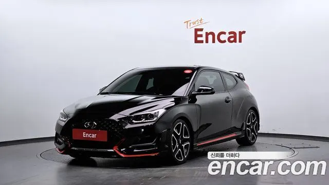 HYUNDAI VELOSTER — из Кореи под ключ