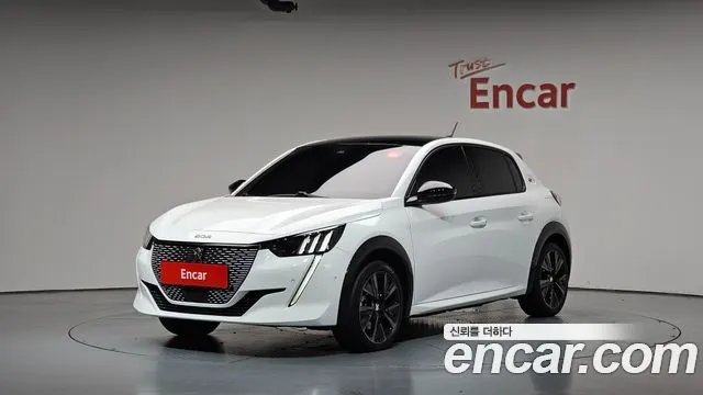 PEUGEOT E-208 — из Кореи под ключ