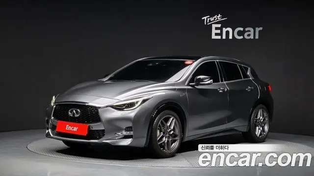 INFINITI Q30 — из Кореи под ключ