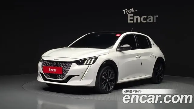 PEUGEOT E-208 — из Кореи под ключ