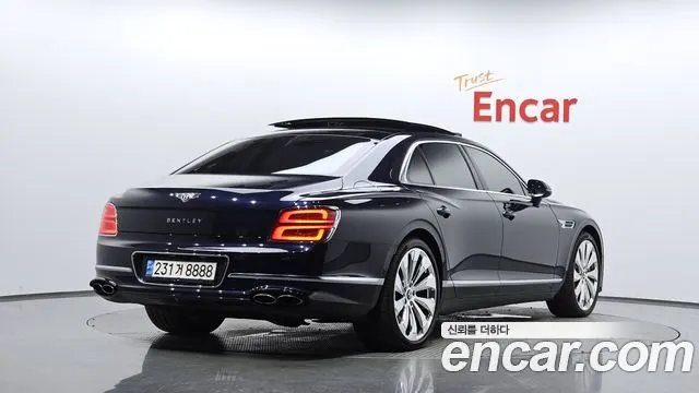 BENTLEY FLYING SPUR — из Кореи под ключ
