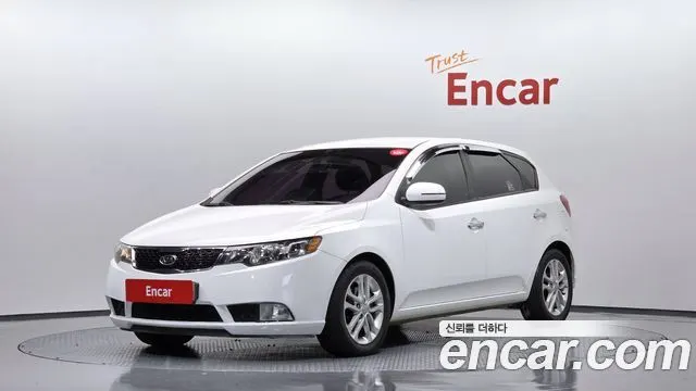 KIA FORTE HATCHBACK — из Кореи под ключ