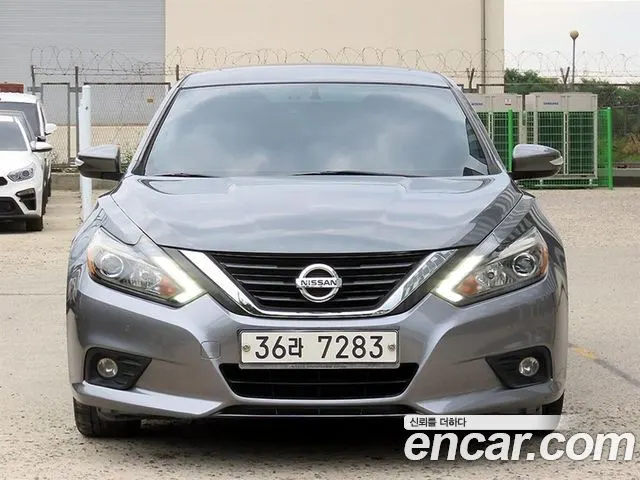 NISSAN ALTIMA — из Кореи под ключ