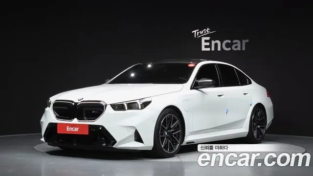 BMW M5 — из Кореи под ключ
