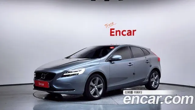 VOLVO V40 — из Кореи под ключ