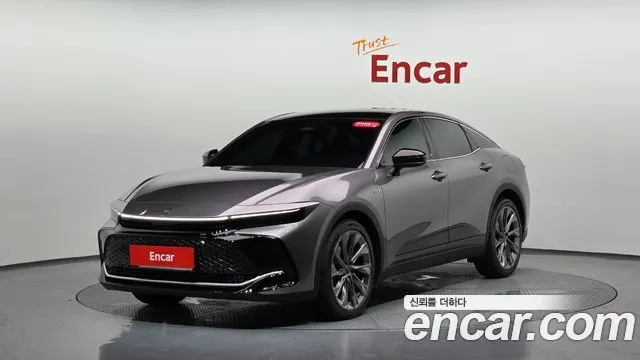 TOYOTA CROWN CROSSOVER 2026