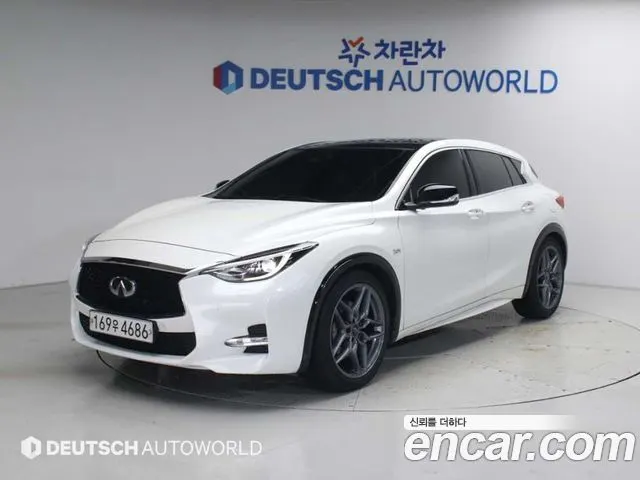 INFINITI Q30 — из Кореи под ключ