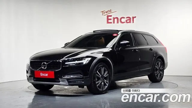 VOLVO V90 CROSS COUNTRY — из Кореи под ключ
