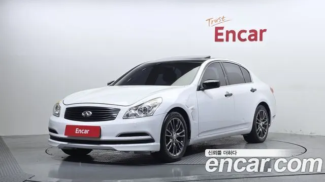 INFINITI G37 2009