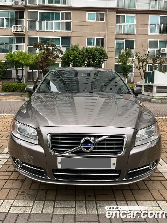 VOLVO S80 2011 — 172 260 км, коричневый, Корея — под ключ — фото 1