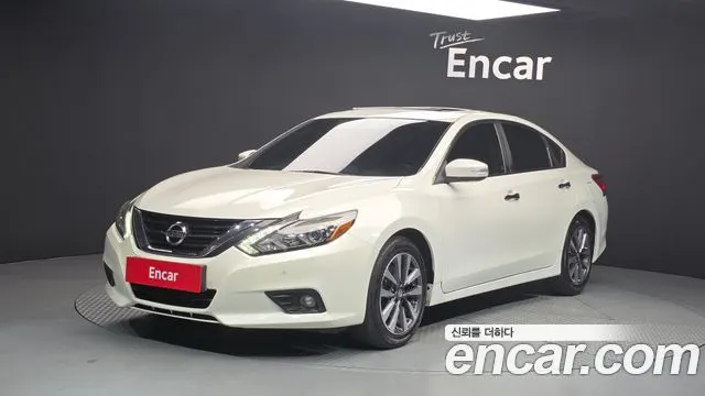 NISSAN ALTIMA — из Кореи под ключ