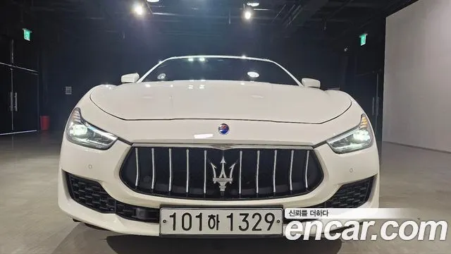 MASERATI GHIBLI — из Кореи под ключ