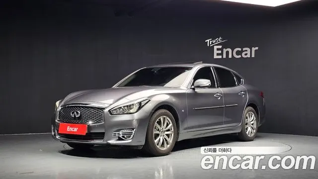 INFINITI Q70 — из Кореи под ключ