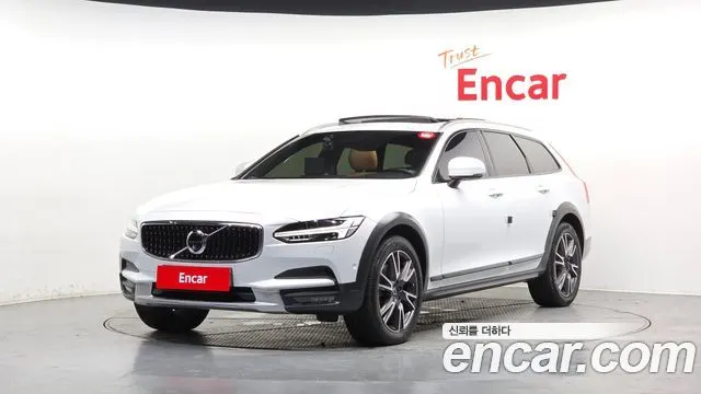 VOLVO V90 CROSS COUNTRY — из Кореи под ключ