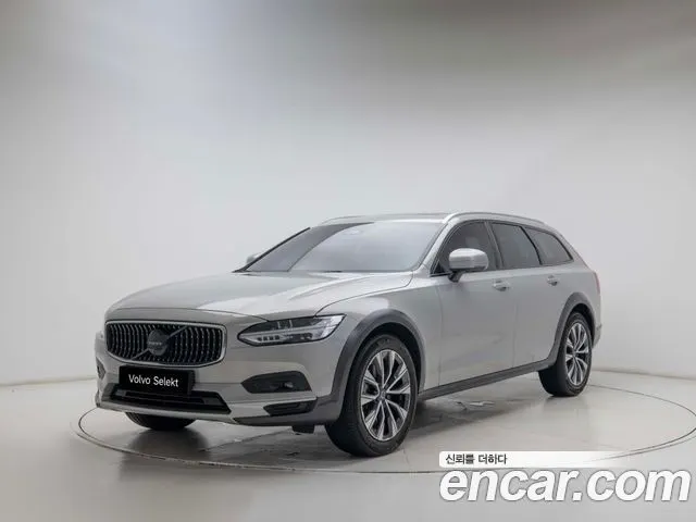VOLVO V90 CROSS COUNTRY — из Кореи под ключ