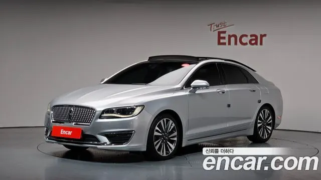 LINCOLN MKZ 2017 — 122 608 км, серебристо-серый, Корея — под ключ — фото 1