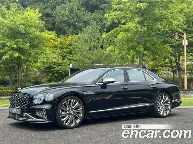 BENTLEY FLYING SPUR — из Кореи под ключ