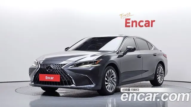 LEXUS ES300H — из Кореи под ключ