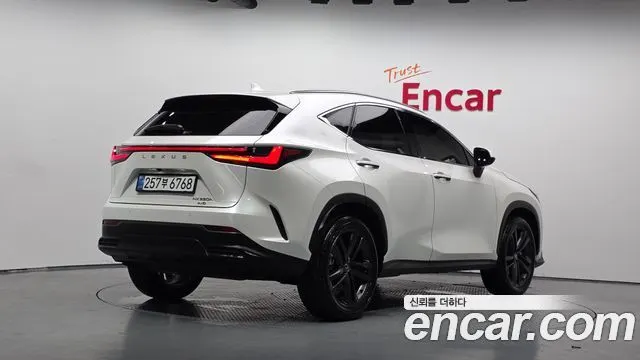 LEXUS NX350H — из Кореи под ключ