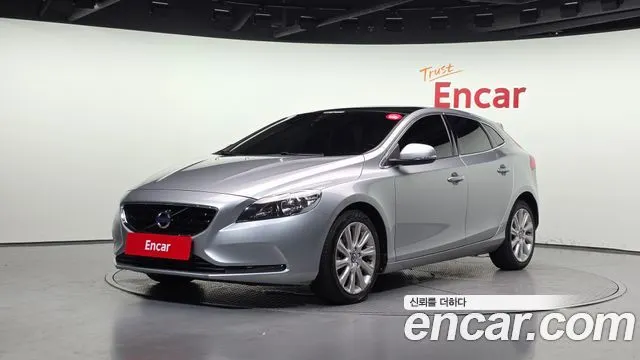 VOLVO V40 — из Кореи под ключ