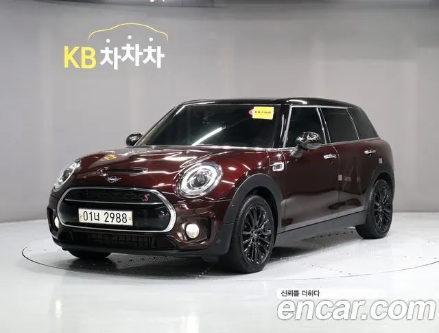 MINI COOPER CLUBMAN 2018 — 195 661 км, красный, Корея — под ключ — фото 1