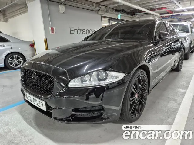 JAGUAR XJ — из Кореи под ключ