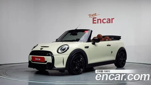 MINI COOPER S CONVERTIBLE 2022 — 69 647 км, белый-перламутр, Корея — под ключ — фото 1