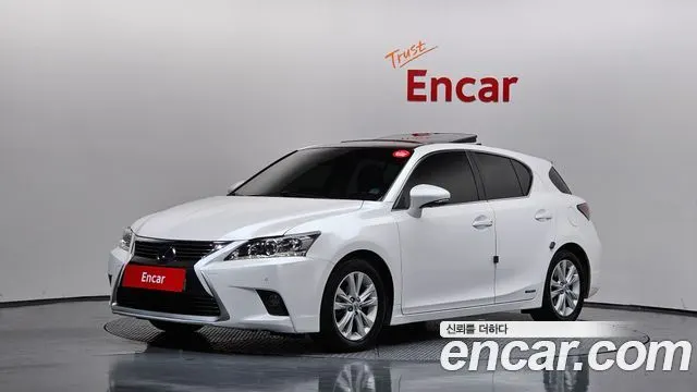LEXUS CT200H — из Кореи под ключ