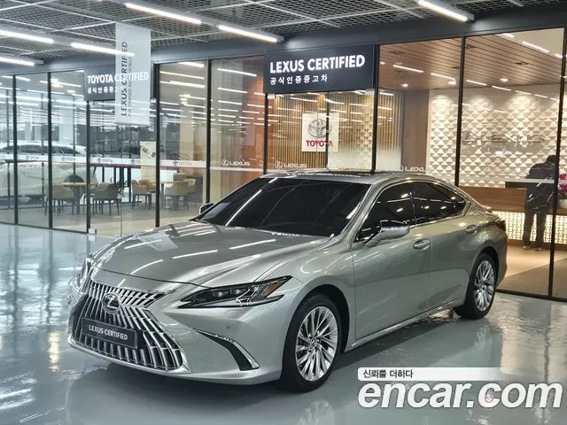LEXUS ES300H — из Кореи под ключ
