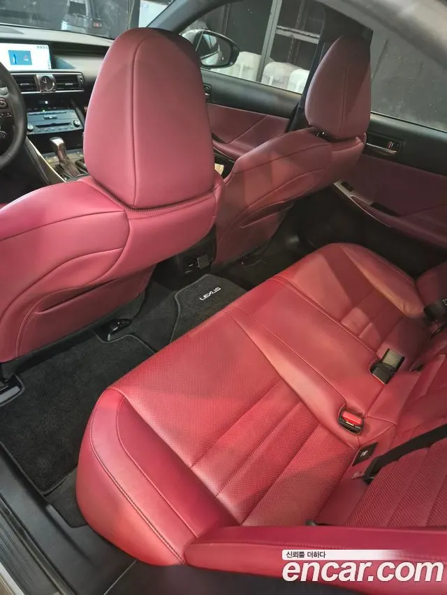 LEXUS IS200T 2017 — 89 000 км, светло-золотистый, Корея — под ключ — фото 9